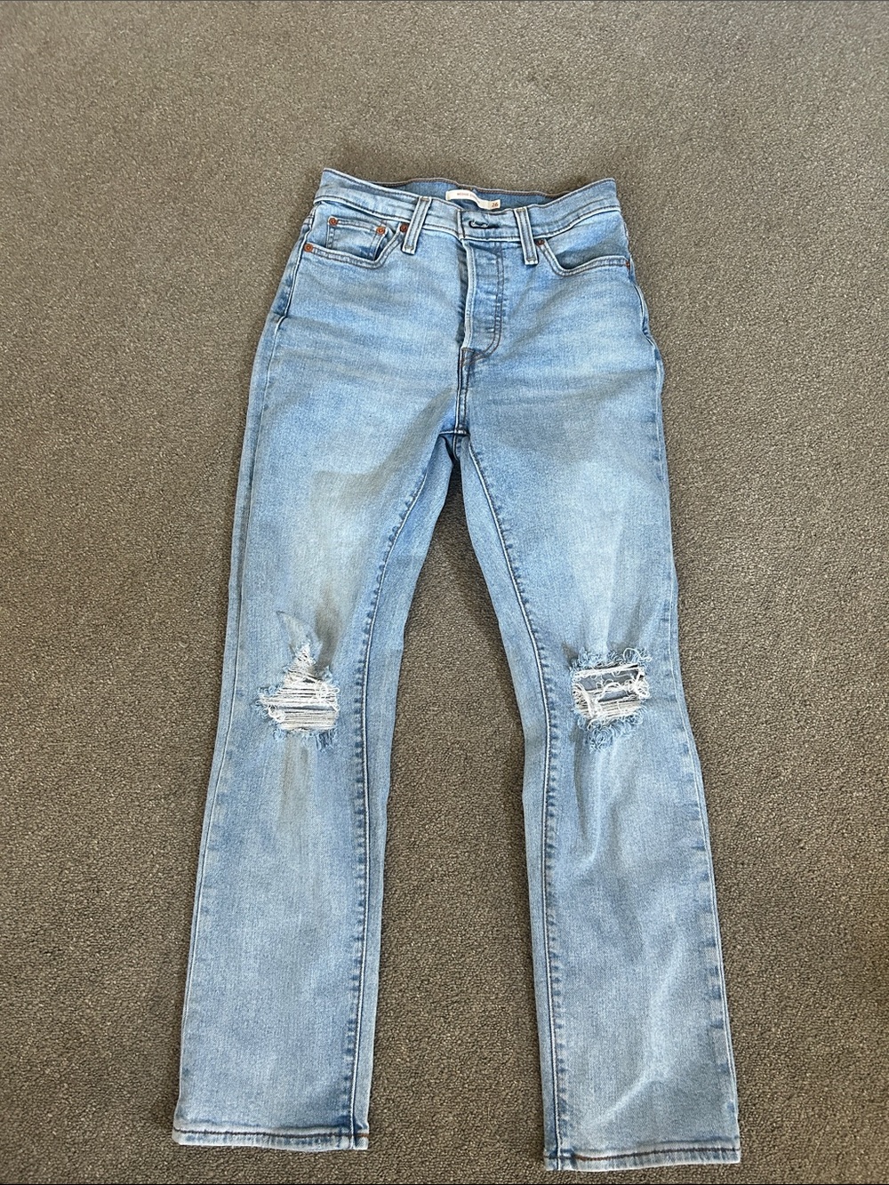 Levi’s Wedgie Straight